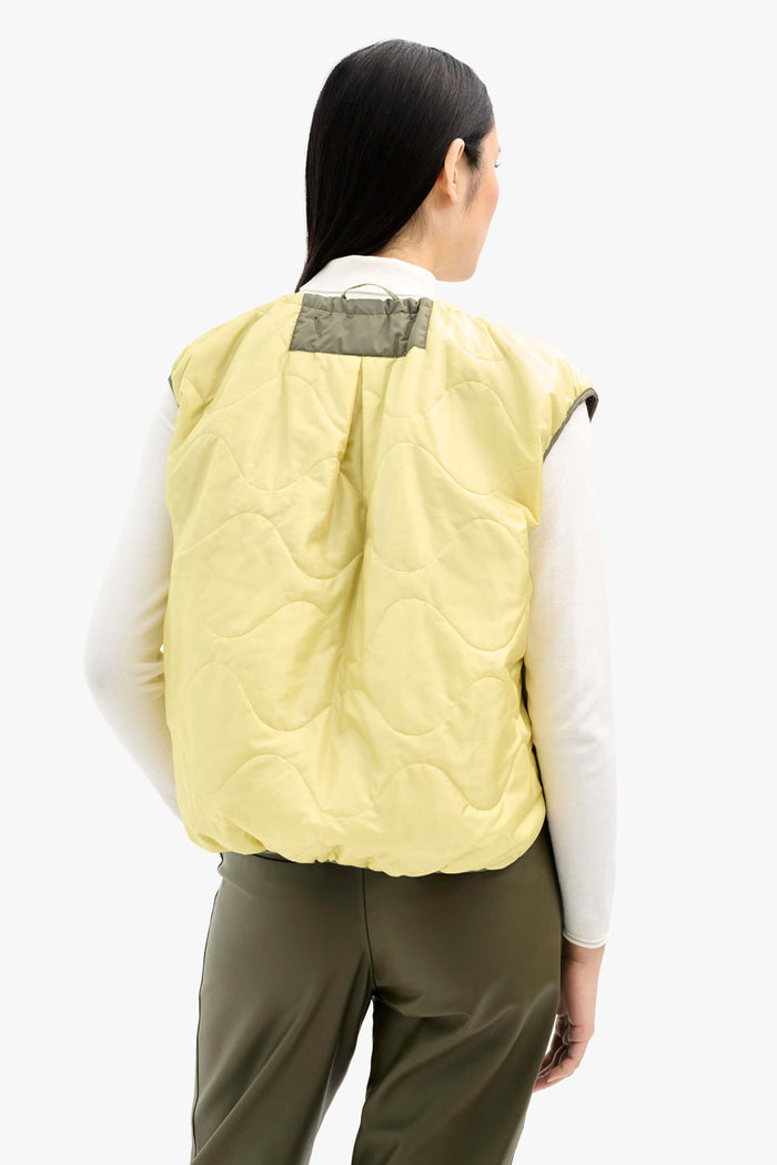 Parachute Quilt Vest - Peat / Pale Yellow