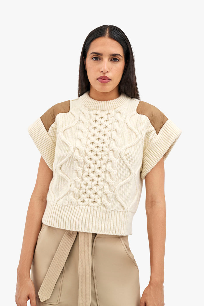 Cable Knit Crew Jumper - Ivory