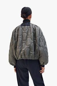 Parachute Quilt Bomber - Midnight / Dark Olive