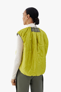 Parachute Quilt Vest - Granite and Dove Grey / Chartreuse