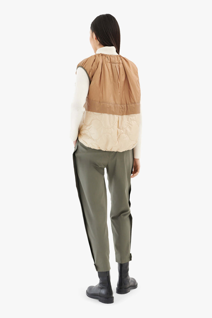 Parachute Quilt Vest - Mocha Brown / Soft Peach