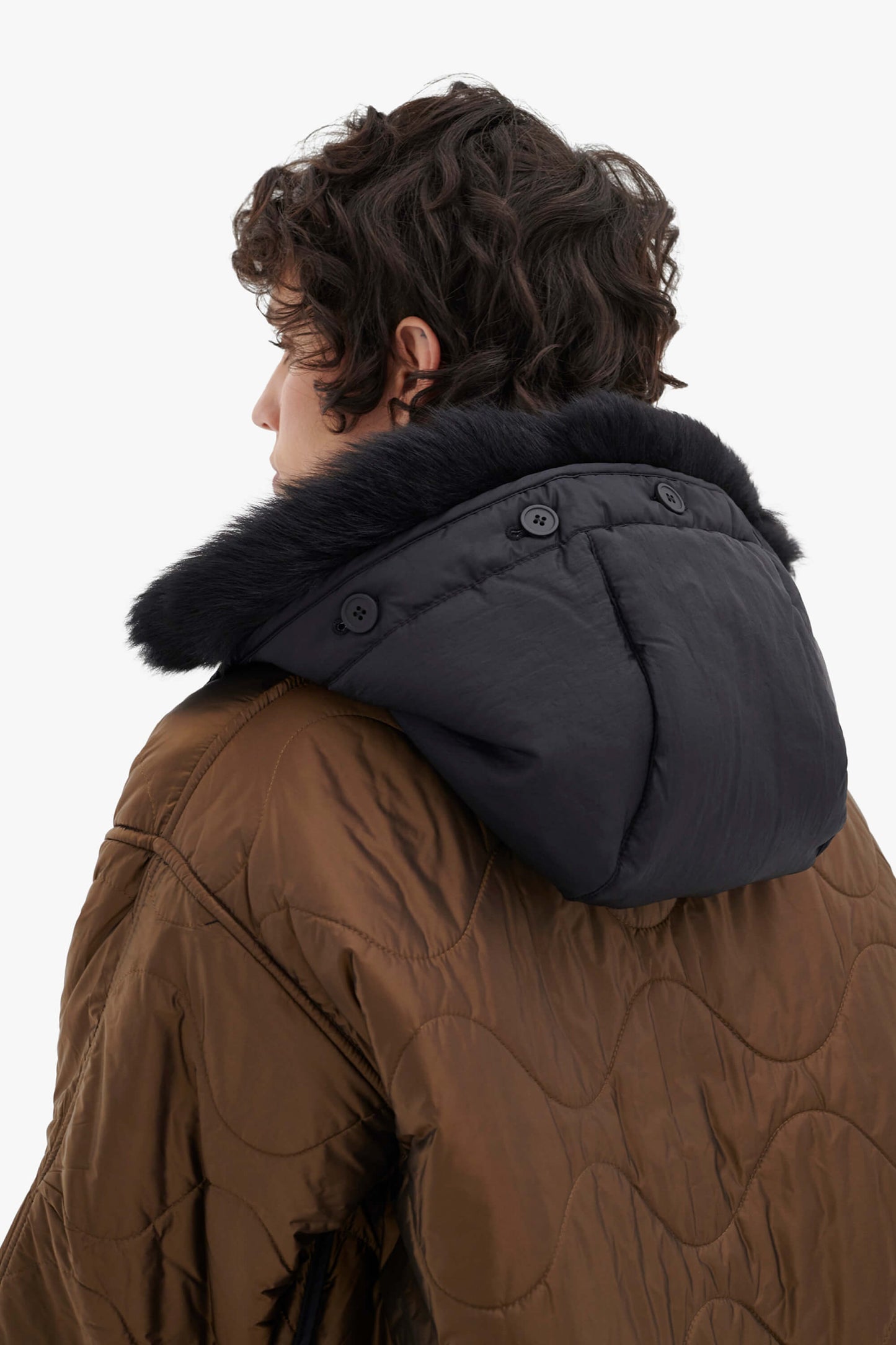 Quilt Hood Shearling Trim - Black / Bronze