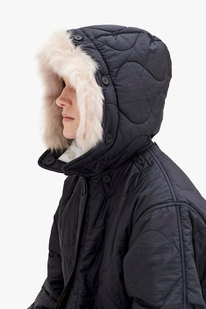 Quilt Hood Shearling Trim - White / Black