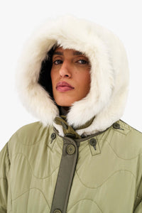 Shearling Leather Hood - Ivory / Dark Olive