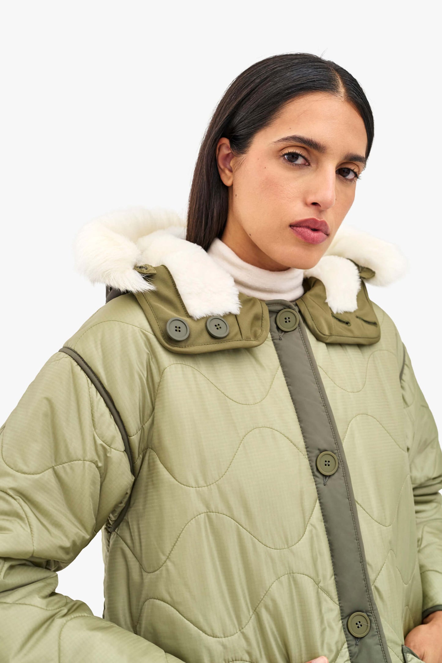 Shearling Leather Hood - Ivory / Dark Olive