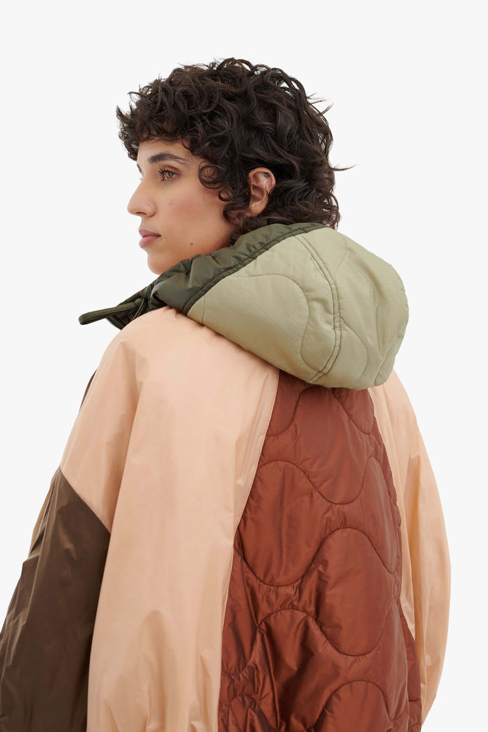 Elements Quilt Zip Hood - Dark Olive / Soft Peach